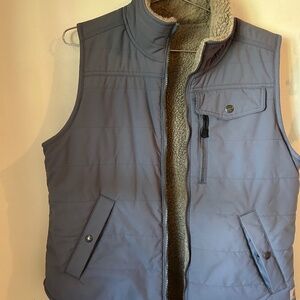 Carhartt Med 8/10 Sherpa lined vest